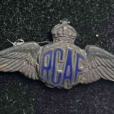RCAF pin No.7 EFTS cabinet
