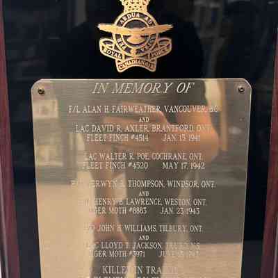 No.7 EFTS Memorial Plaque