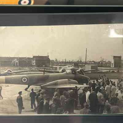 Photo of Meteor visiting No.7 EFTS 2