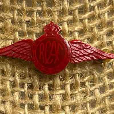 RCAF Sweetheart Pin