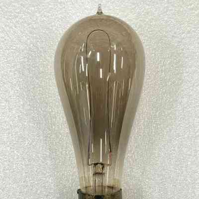 Edison Incandescent Lamp
