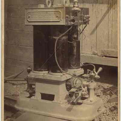 Edison Type T Quad Pole Dynamo Photograph - 1883