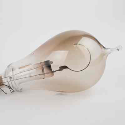 c.1881 Edison Compressed Plumbago/Graphite Filament Experimental Lamp