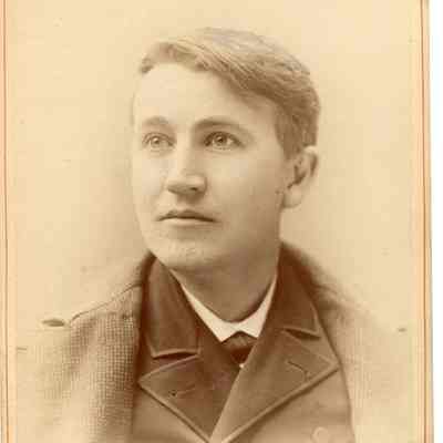 Falk Studio Thomas Alva Edison Cabinet Card #2