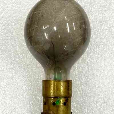 Bernstein Incandescent Lamp