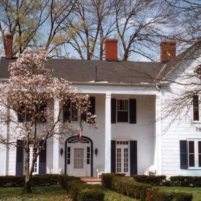 Glenn Farmhouse