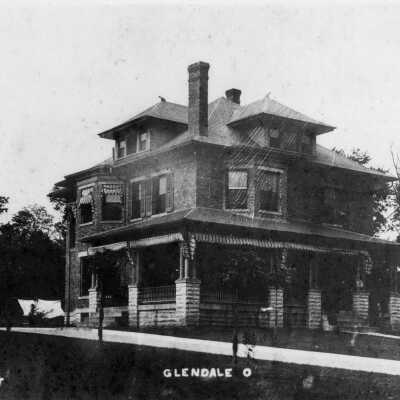 William Galt House William Herzong House, Agnes Jones Galt House Source: Comprehensive Survey Report