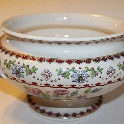 Soup Tureen owned by Mrs. J.C, Richardson, Sr.