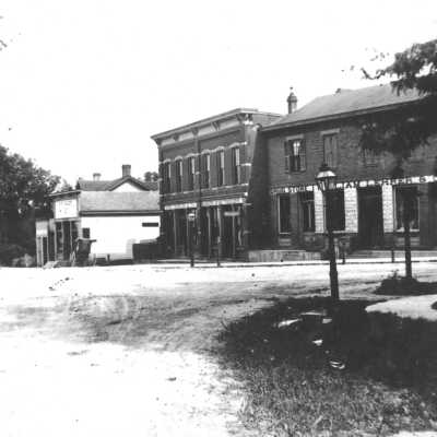 1895