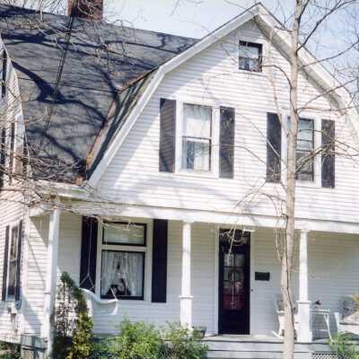 James & Evelyn Kloth House