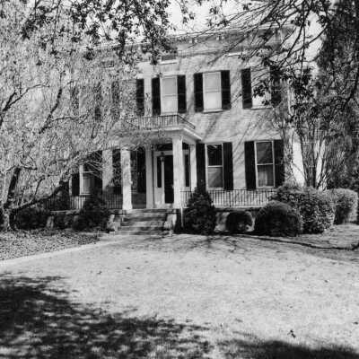 1975