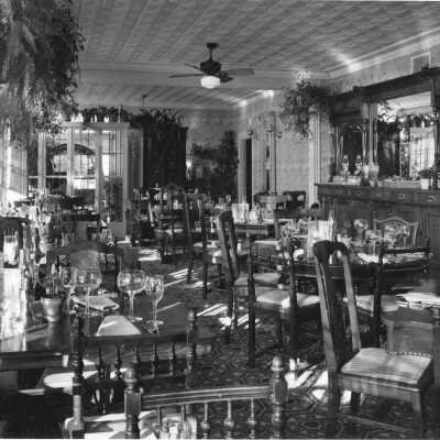 1975