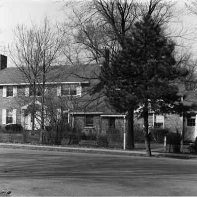 180 E. Sharon Ave