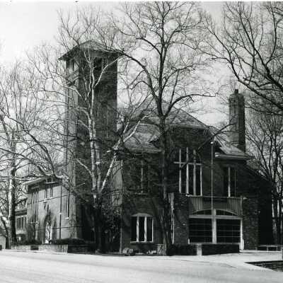 80 Sharon Avenue East