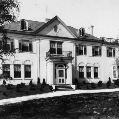 House circa 1927