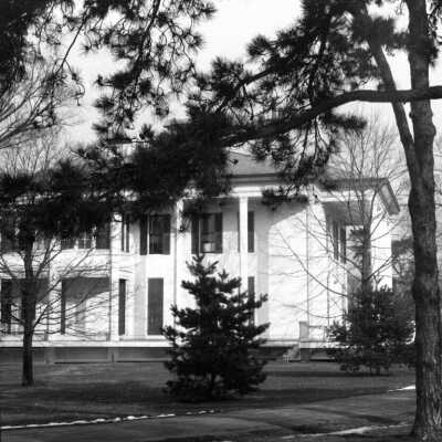 04 The Oaks Entry N Side Copy