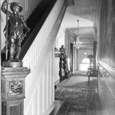 07 The Oaks Side Hall