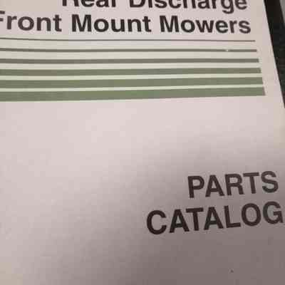 John Deere. 60 and 76-inch rear discharge front mount mowers. Parts catalog