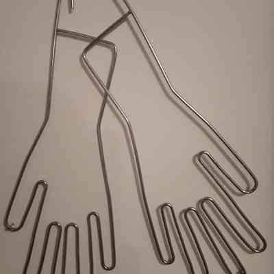 Glove stretchers