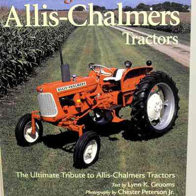 Vintage Allis-Chalmers tractors. The ultimate tribute to Allis-Chalmers tractors
