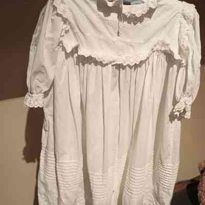 Infant's dress