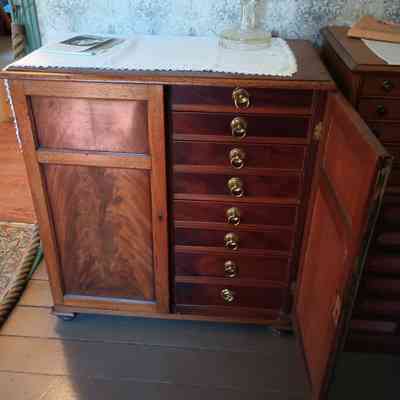 Curio cabinet
