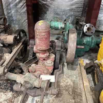 Myres (bulldozer) pump unrestored