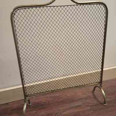Fire screen