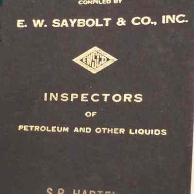 Petroleum tables. Compiled by E. W. Saybolt and Co., Inc. Inspectors of petroleum and other liquids.