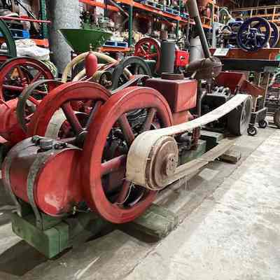 Waterloo Engine with Stone Crusher