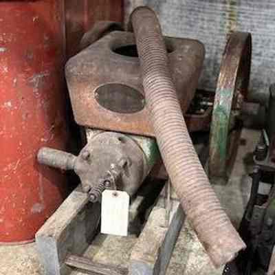Fairbanks Morse model Z horizontal hit and miss engine