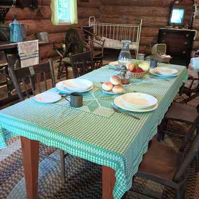 Tablecloth