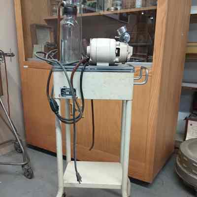 Gomco Suction System