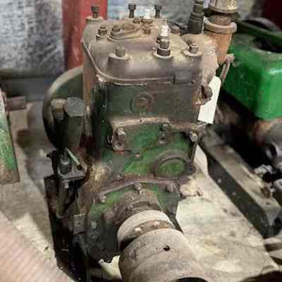 Leroy 2 cylinder vertical engine unrestored