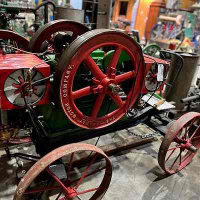 New Way (2 cylinder) air cooled boxer gas engine on wheeled cart