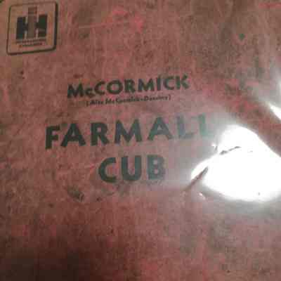 Farmall cub. Operator's manual