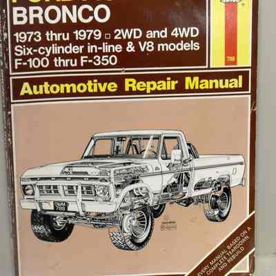 Ford pick-ups and Bronco. Automotive repair manual.