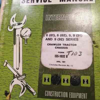 Service manual international. 6(61), 6 (62), 9, 9(91) and 9 (92) series. Crawler tractor chassis. Construction equipment