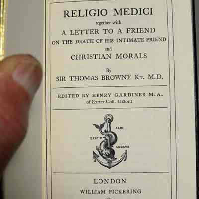 Religio Medici: a letter to a friend on the death of his intimate friend and Christian morals