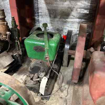Fairbanks Morse Model Z Horizontal Hit and Miss engine unrestored