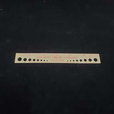 Knitting Needle Guage - K1046