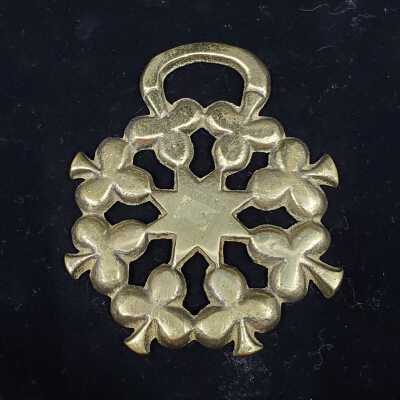Ornament, Harness