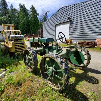 Tractor - Massey Harris, Model GP 4wd, Year 1930