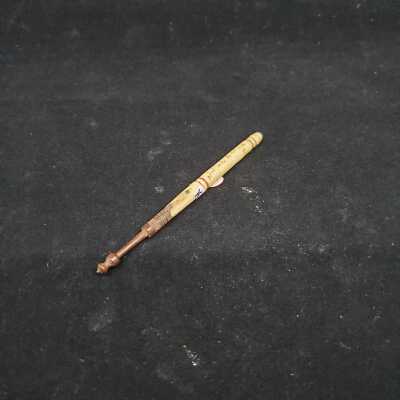 Bobbin, Lace - K1536