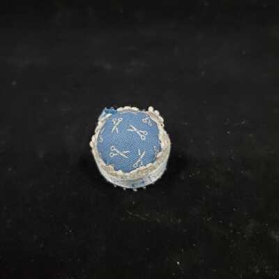Pincushion - K0612