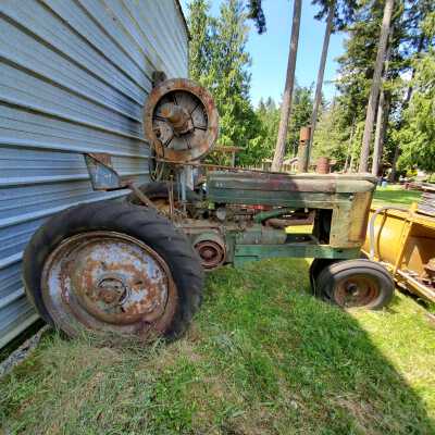 Tractor - John Deere, Model H, Year 1941