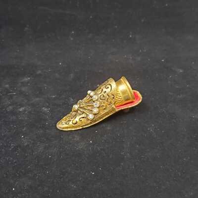 Thimble Case - AIA