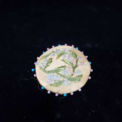 Pin Holder - K1249