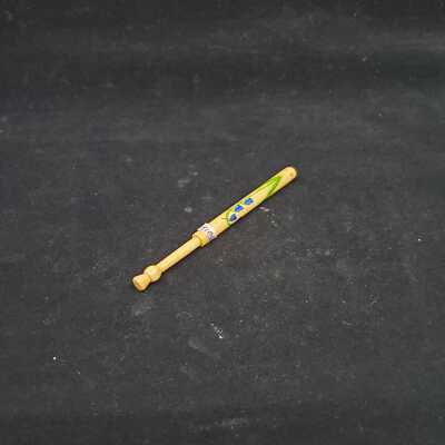 Bobbin, Lace - K1068