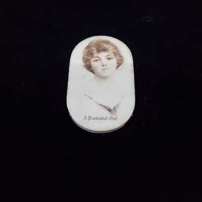 Pin Holder - K0243